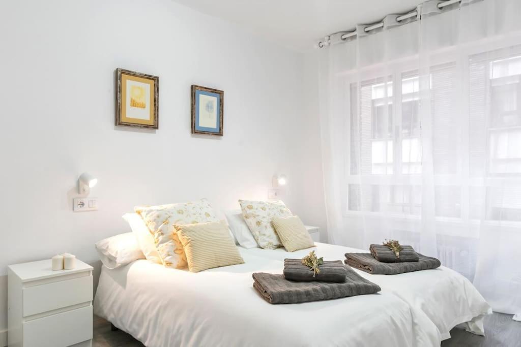 Apartamento Marques De Urquijo Gijón Eksteriør bilde